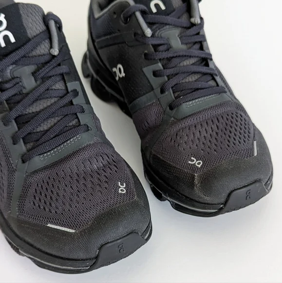 On Running Cloudace Running Shoes - Picture 8 of 13